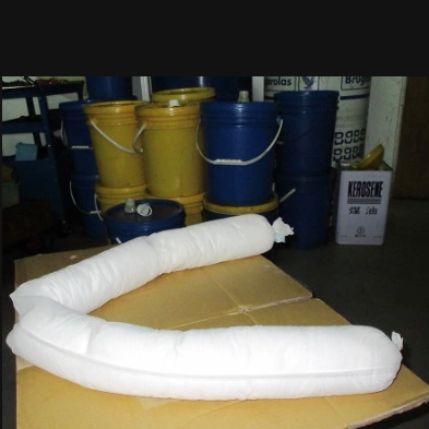 Oil and Debris absorbent containment Boom